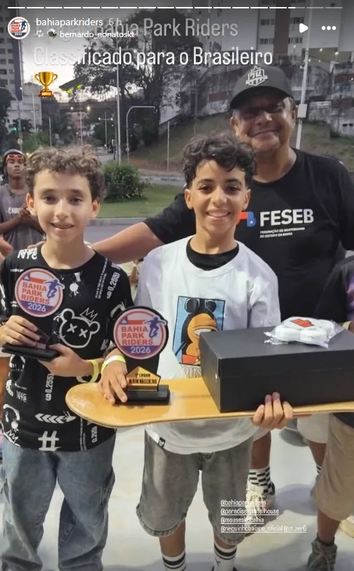 Skatistas com troféus e indicação de classificados para o Brasileiro
